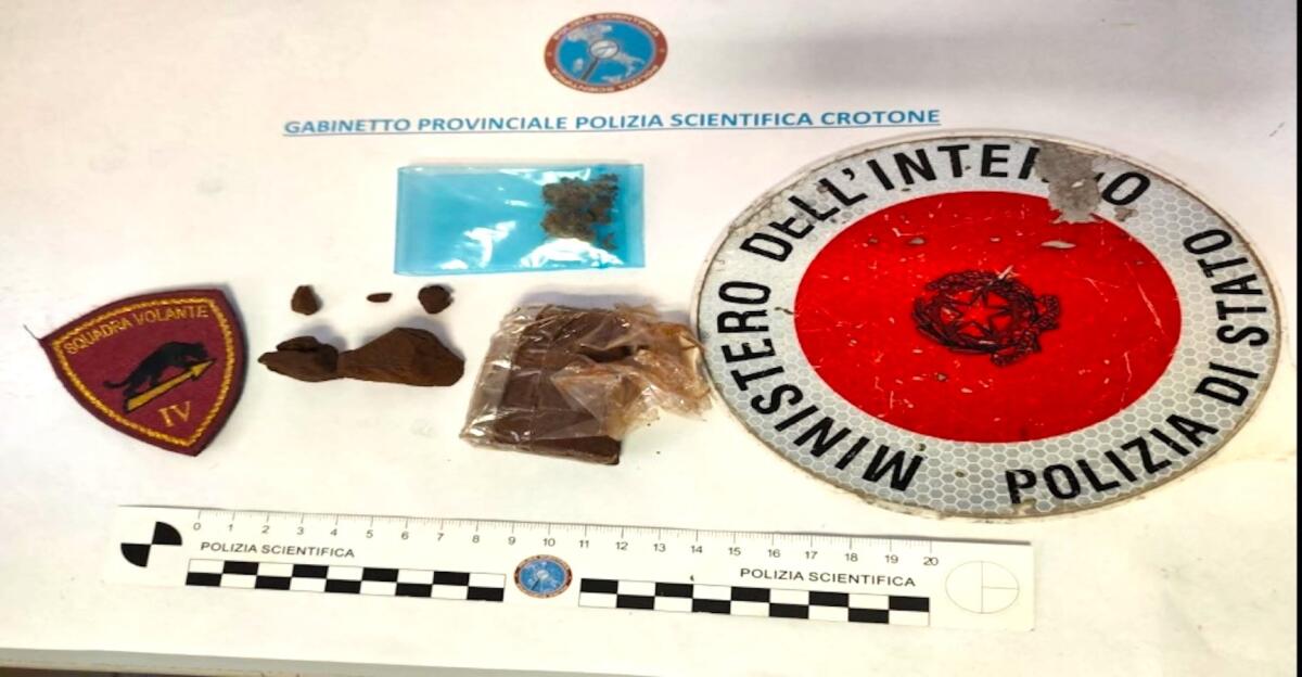Crotone - Due arresti per possesso di sostanze stupefacenti - 