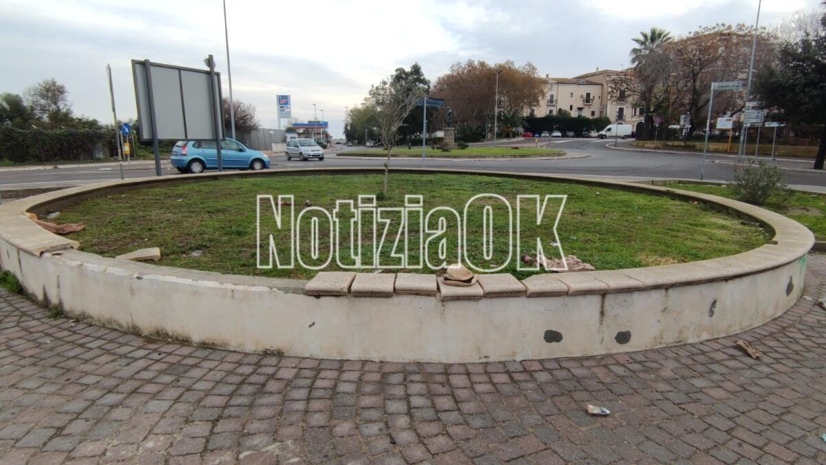 Crotone, dal centro alla periferia c'è degrado e abbandono - 