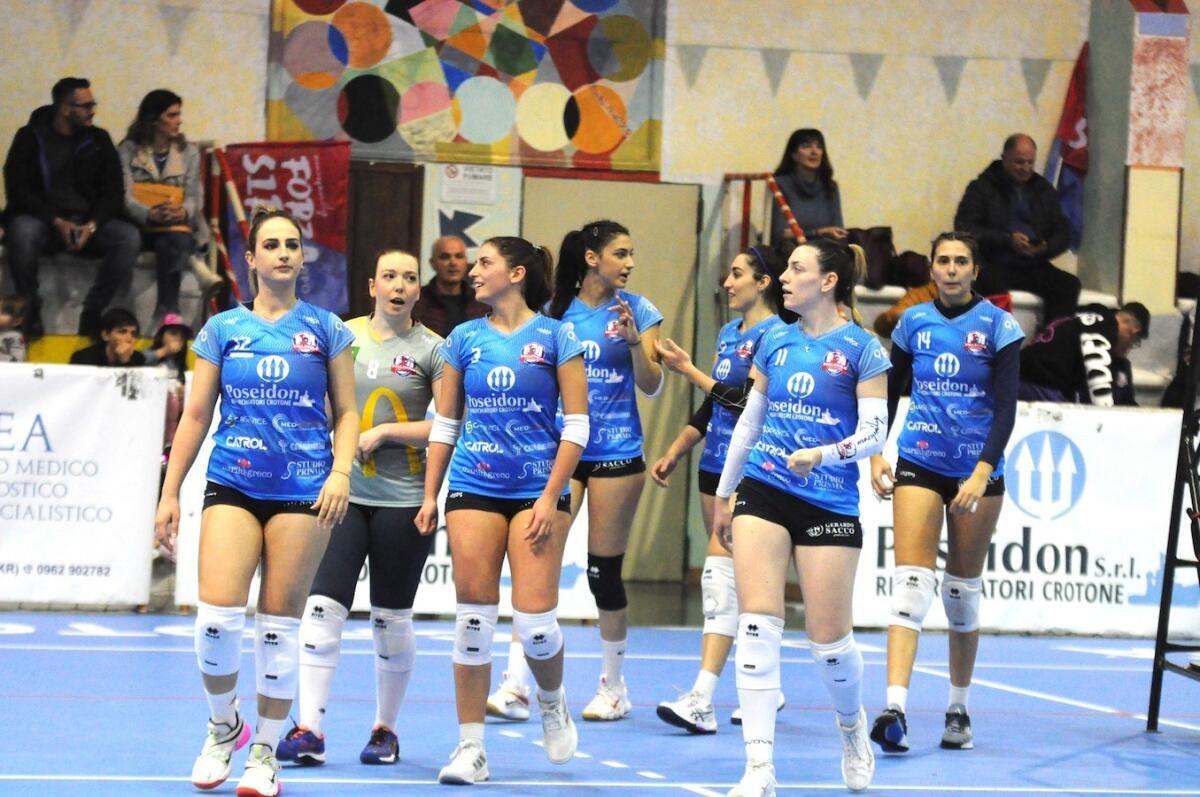 La Pallavolo Crotone continua a vincere: adesso è terza - 