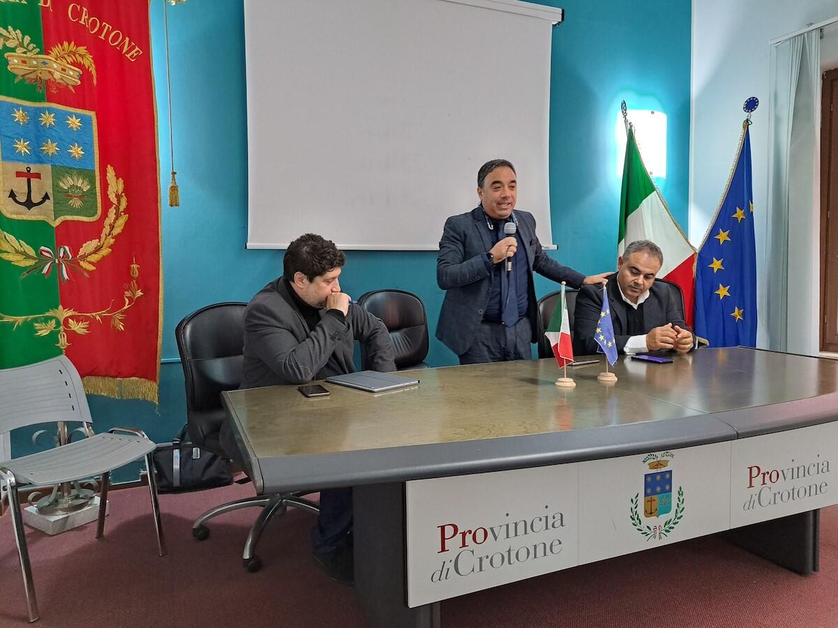 Crotone - Si punta sugli "alberghi diffusi" per il rilancio del turismo - 