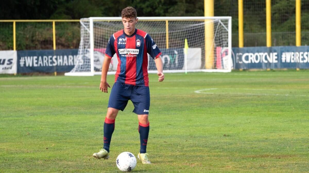 Serie C | Crotone, l'oro in casa: D'Aprile con la Roma di Mourinho - 