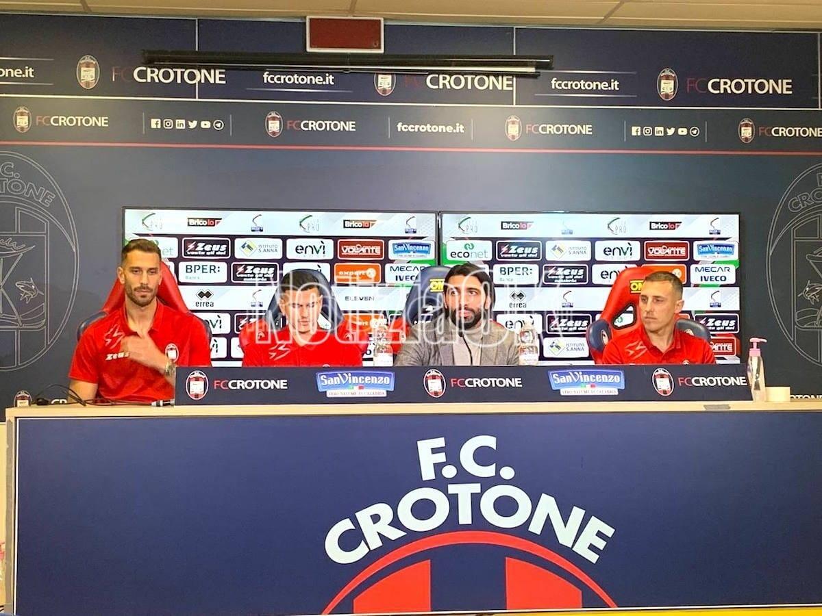 #Calciomercato - Il Crotone presenta i rinforzi: D'Errico, D'Ursi e Cernigoi - 