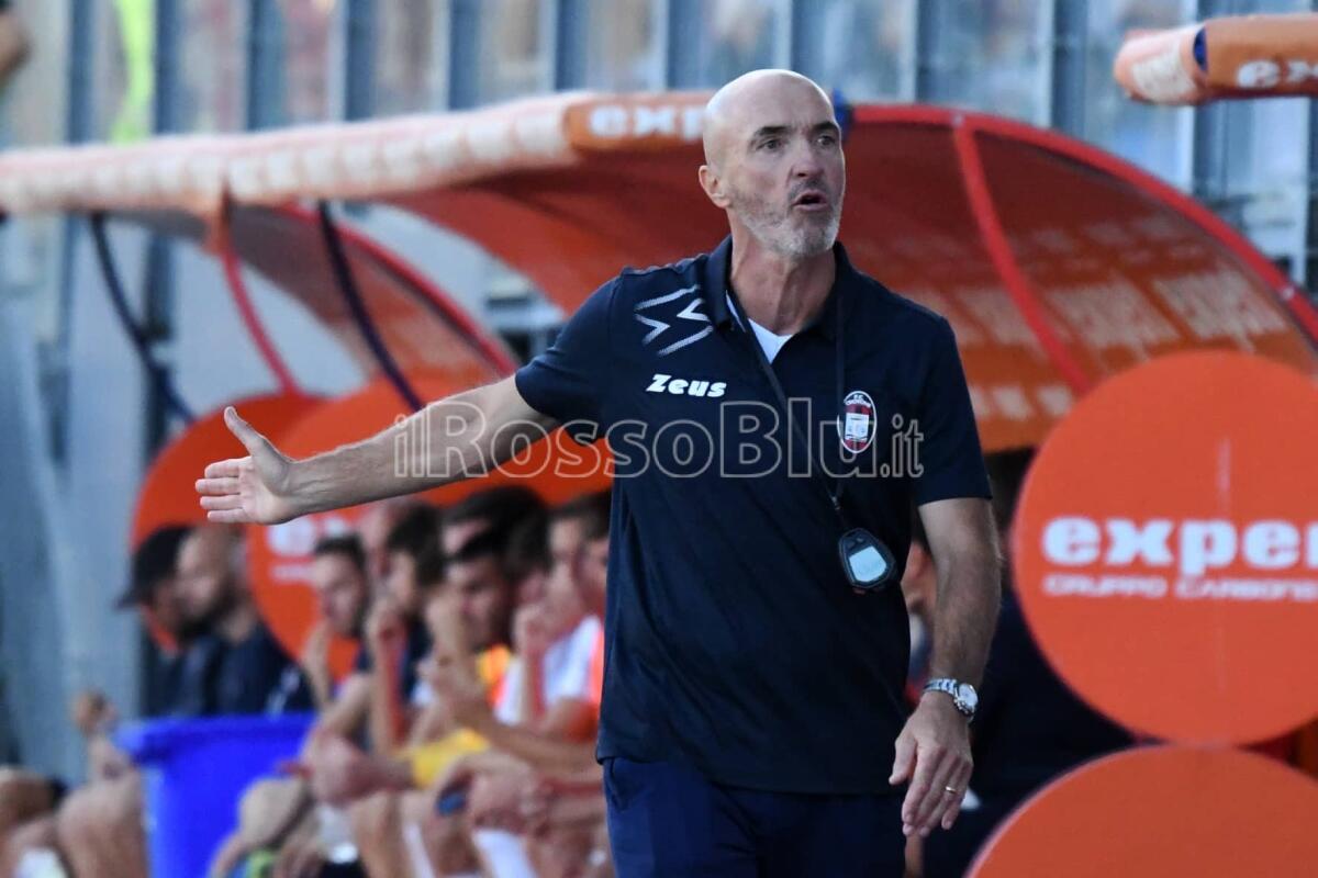 #MonterosiCrotone 1-1 | I rossoblù non riescono ad andare oltre il pareggio contro l'ex Menichini - 