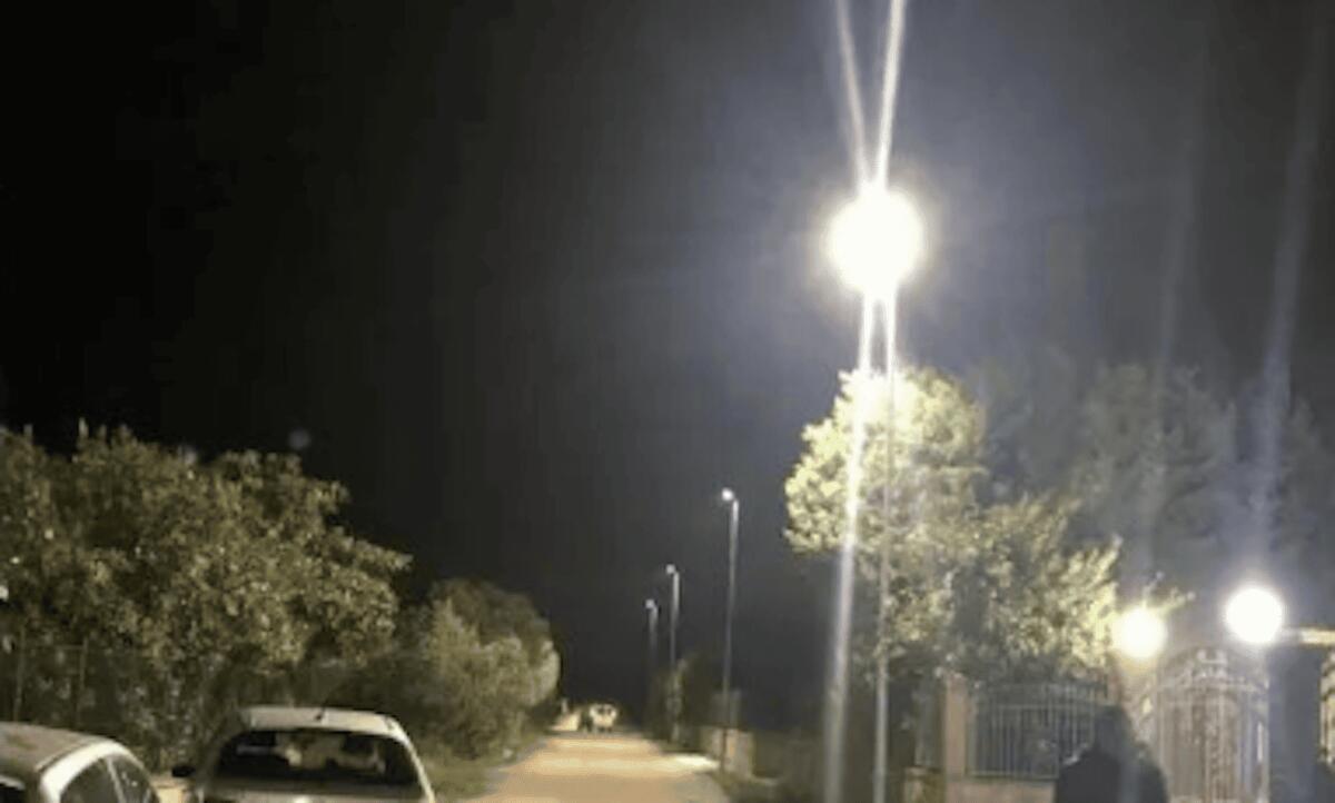 Isola di Capo Rizzuto, anche zona Vigne-Brasolo si illumina dopo anni di buio - 