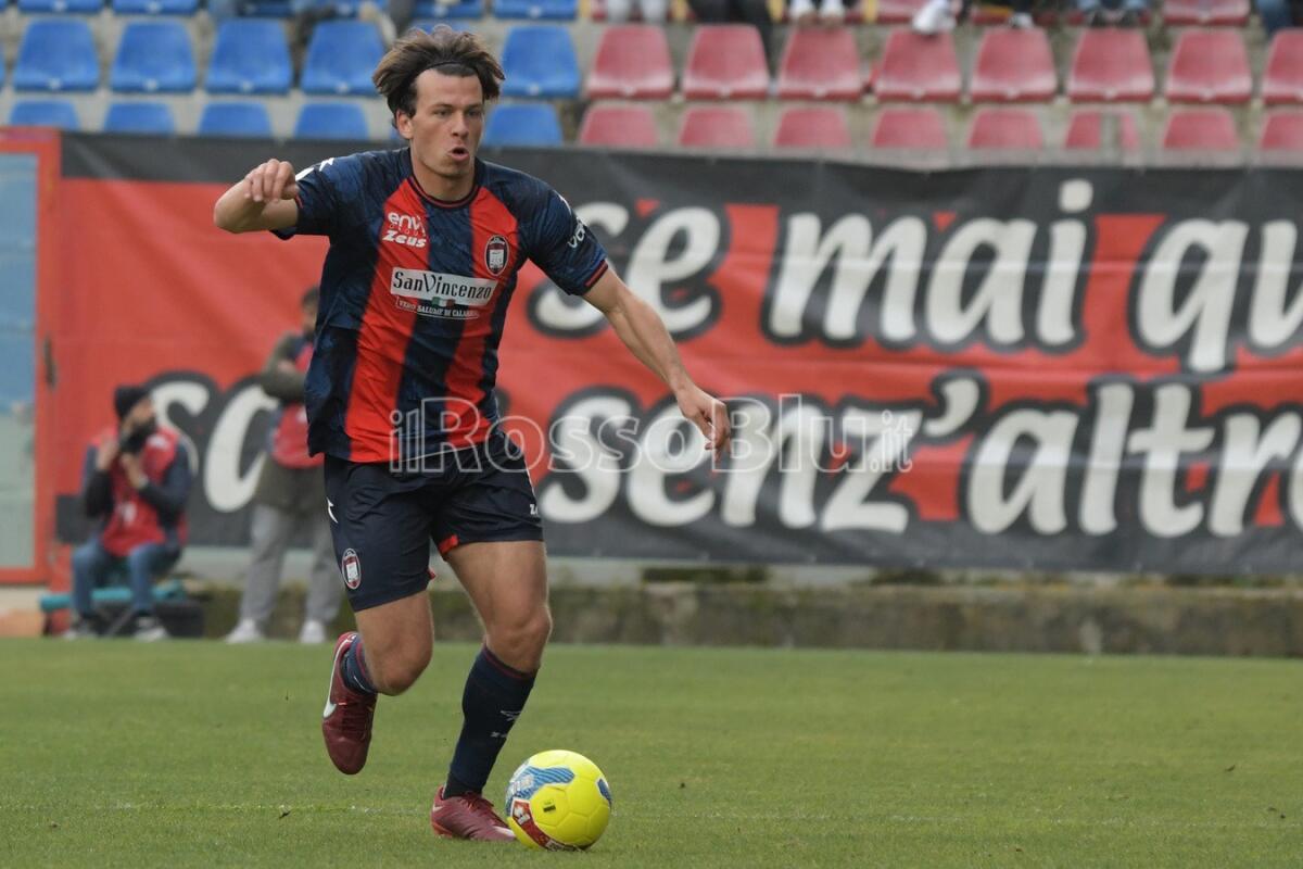 #JuveStabiaCrotone | Golemic "out", chi al posto del capitano? - Crotone - Davide Bove