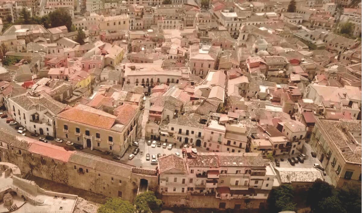 Crotone - Aumentare la vivibilità del centro storico? Si può fare... - 