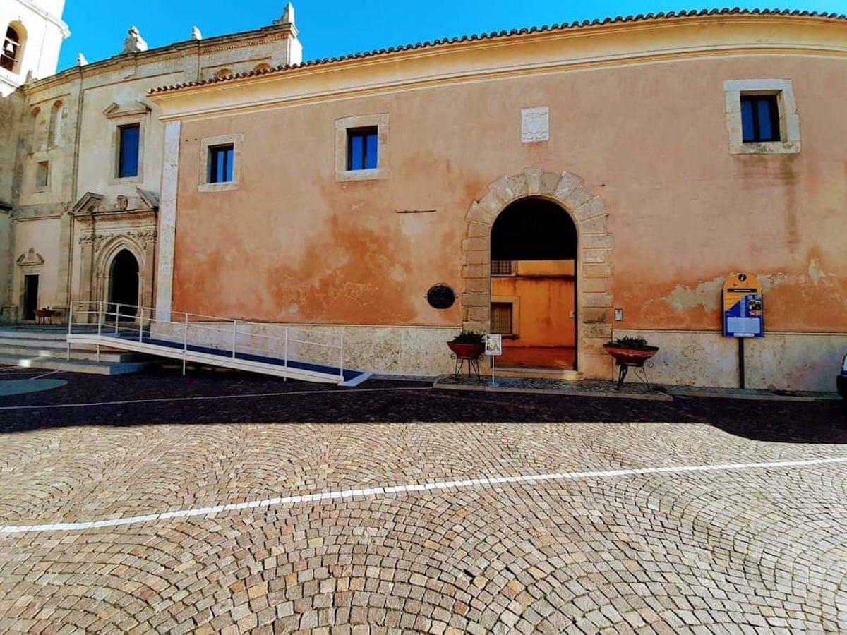 Santa Severina -  Incontro pubblico sulla legalità con Umberto Ferrari e Raffaella Conci - 