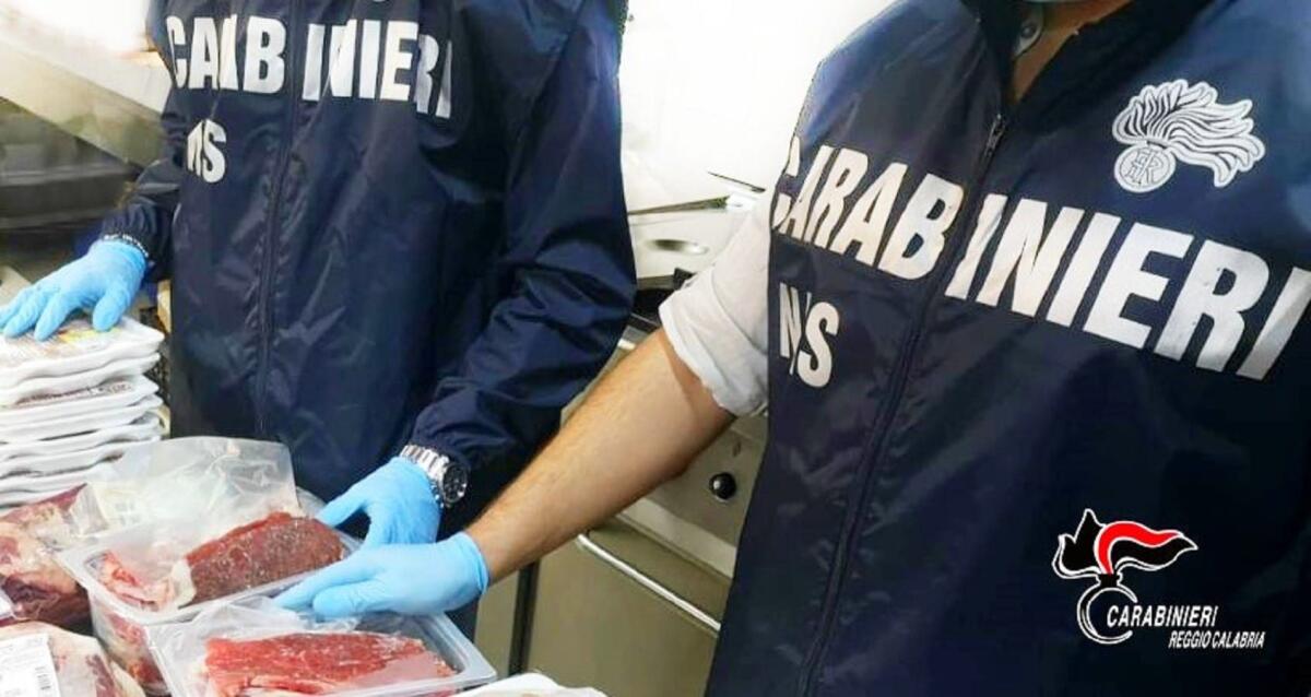 Calabria, sequestrata casa di cura per anziani per gravi condizioni igieniche - 