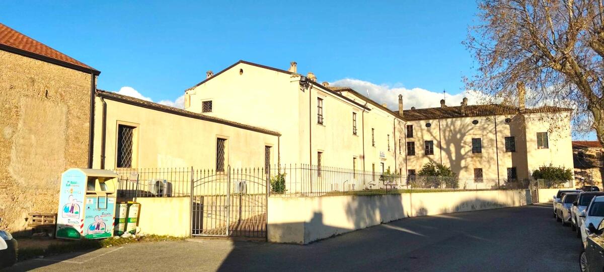 Isola di Capo Rizzuto, edilizia scolastica e Pnrr: approvati progetti per 6,5 mln di euro - Isola di Capo Rizzuto - Casa Comunale