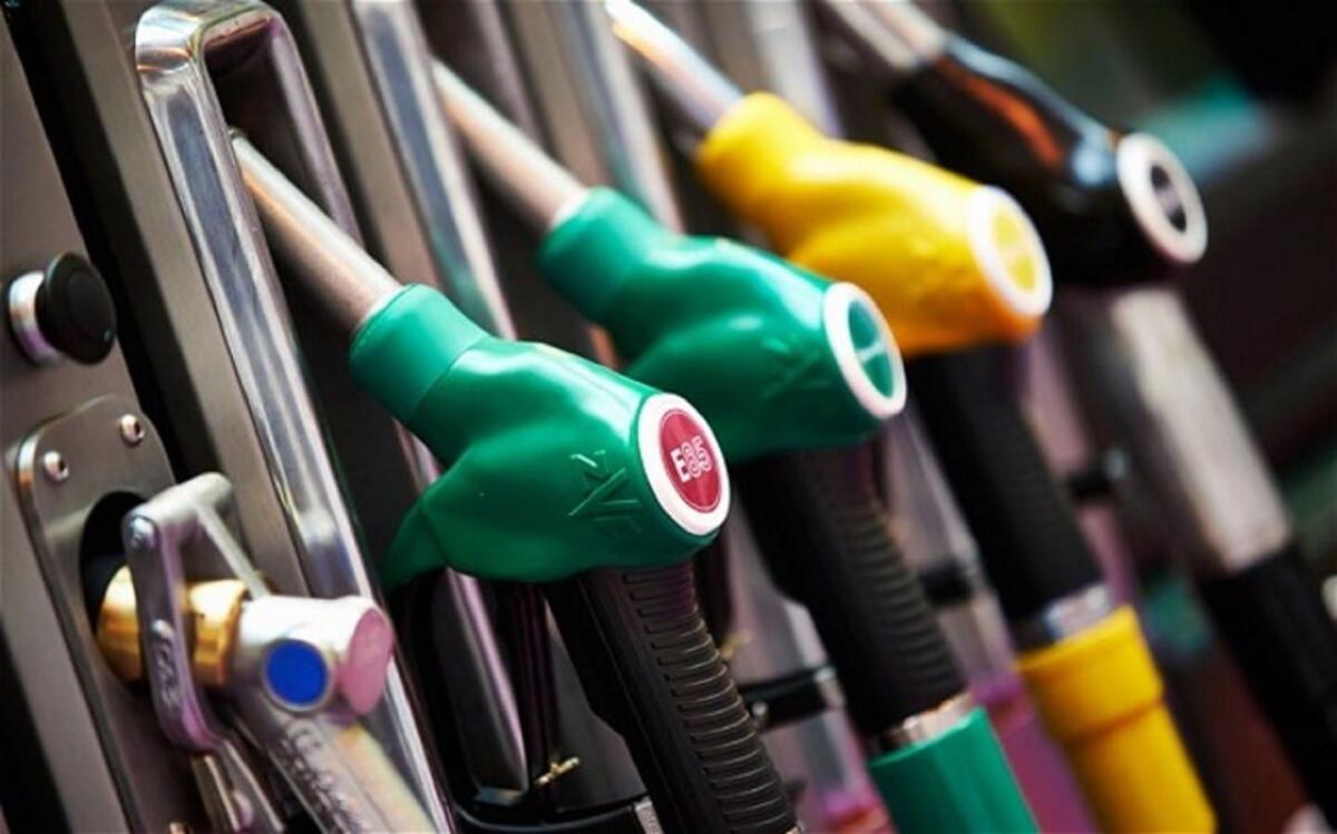 Caro benzina, interviene il Governo: i distributori devono esporre il prezzo medio nazionale - 