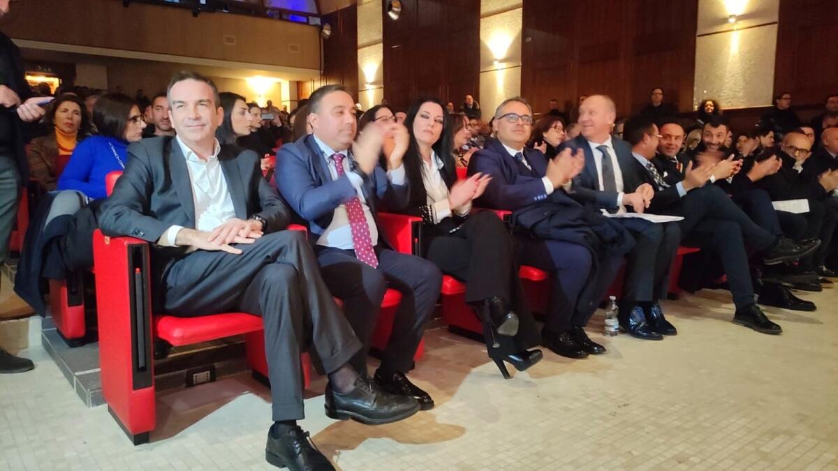 Con la benedizione di Occhiuto nasce il "Partito dei sindaci" - 
