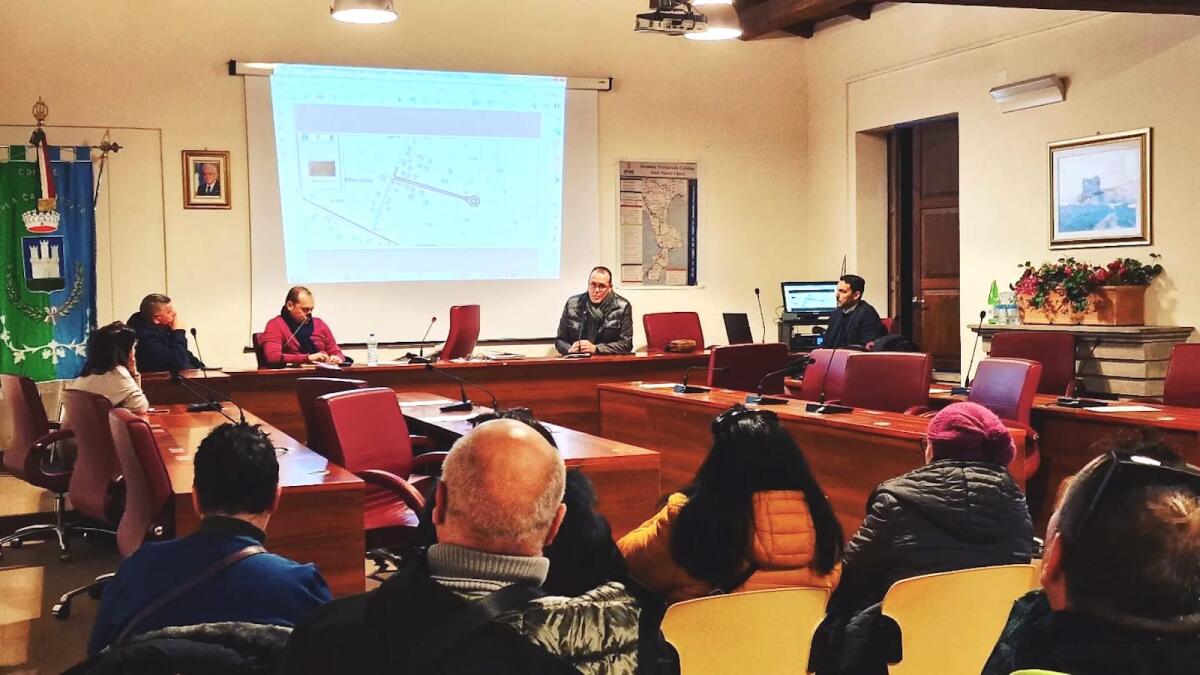Isola di Capo Rizzuto, rigenerazione urbana e impianto fognario: incontro per Marinella - 