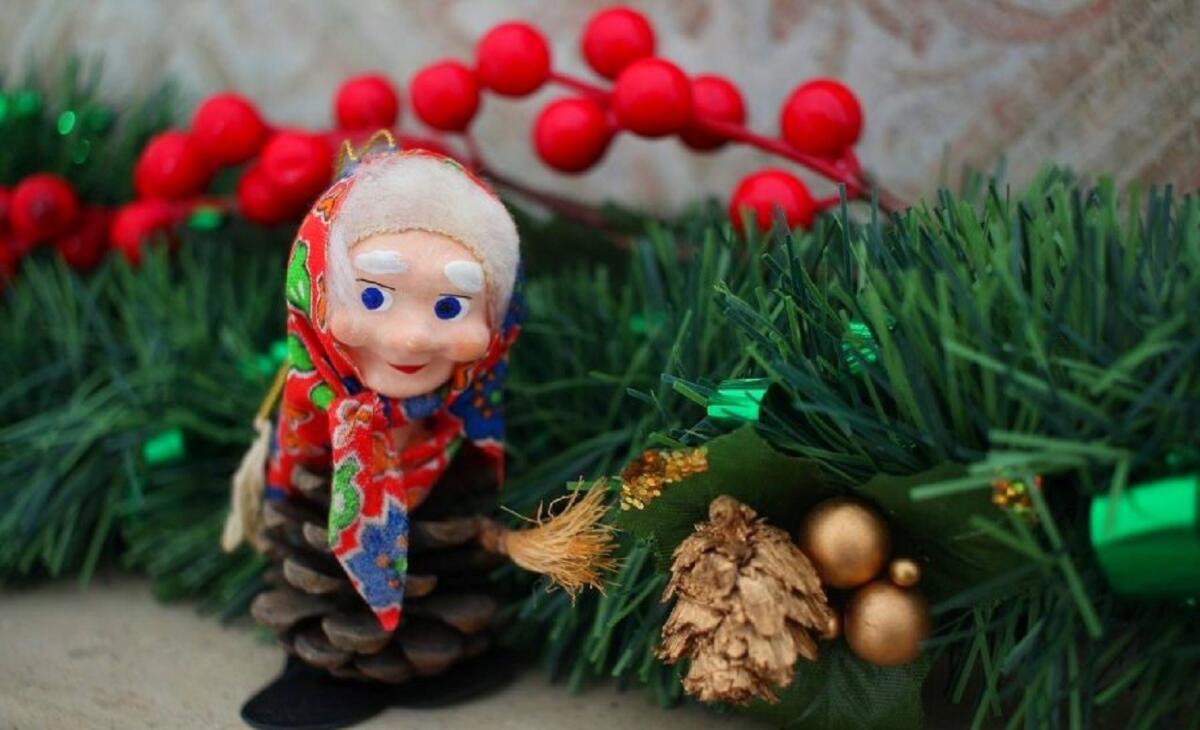 La Befana vien di notte... storie e leggende della vecchietta più amata dai bambini - 