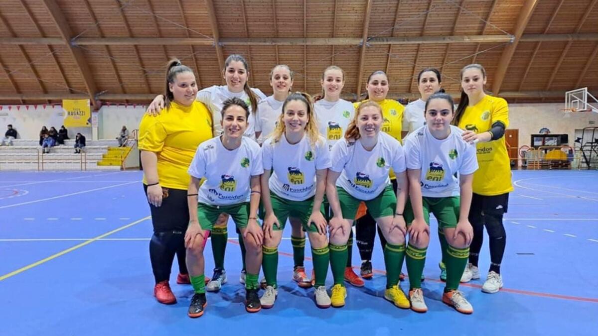 Calcio a 5 - Le gialloverdi del Real Fondo Gesù consolidano il secondo posto - 
