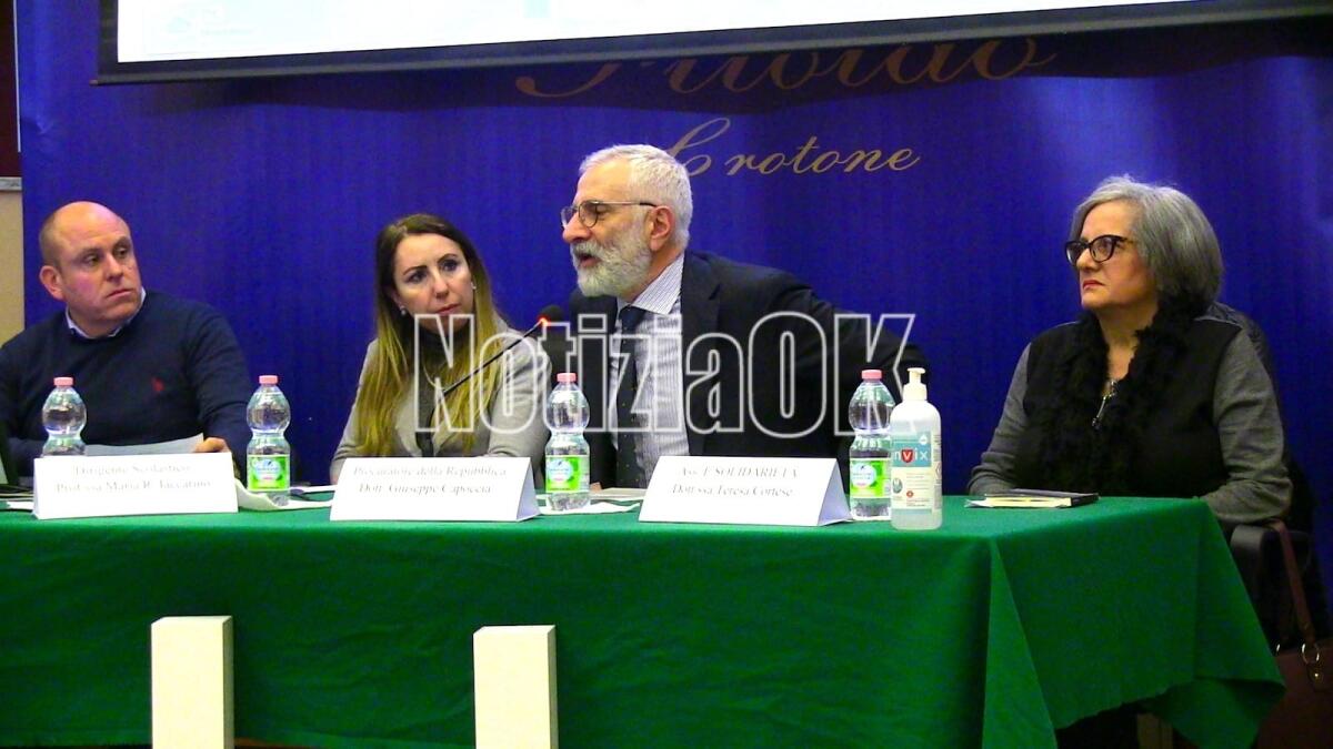 Crotone - La Memoria e l'Impegno varca la soglia del Liceo Scientifico Filolao - 