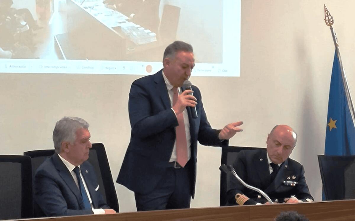 Calabria - Unità d'intenti per salvaguardare le acque di balneazione - 