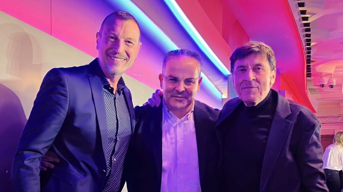 #Sanremo2023 - Affidato firma i premi "Mia Martini" e "Lucio Dalla" per i Big del Festival - 