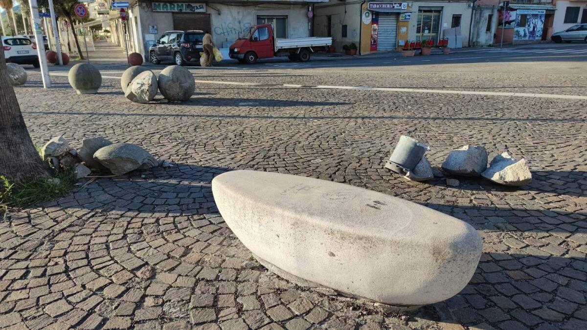 Crotone - Quartieri: un lungomare di meraviglie... Spesso negative - 