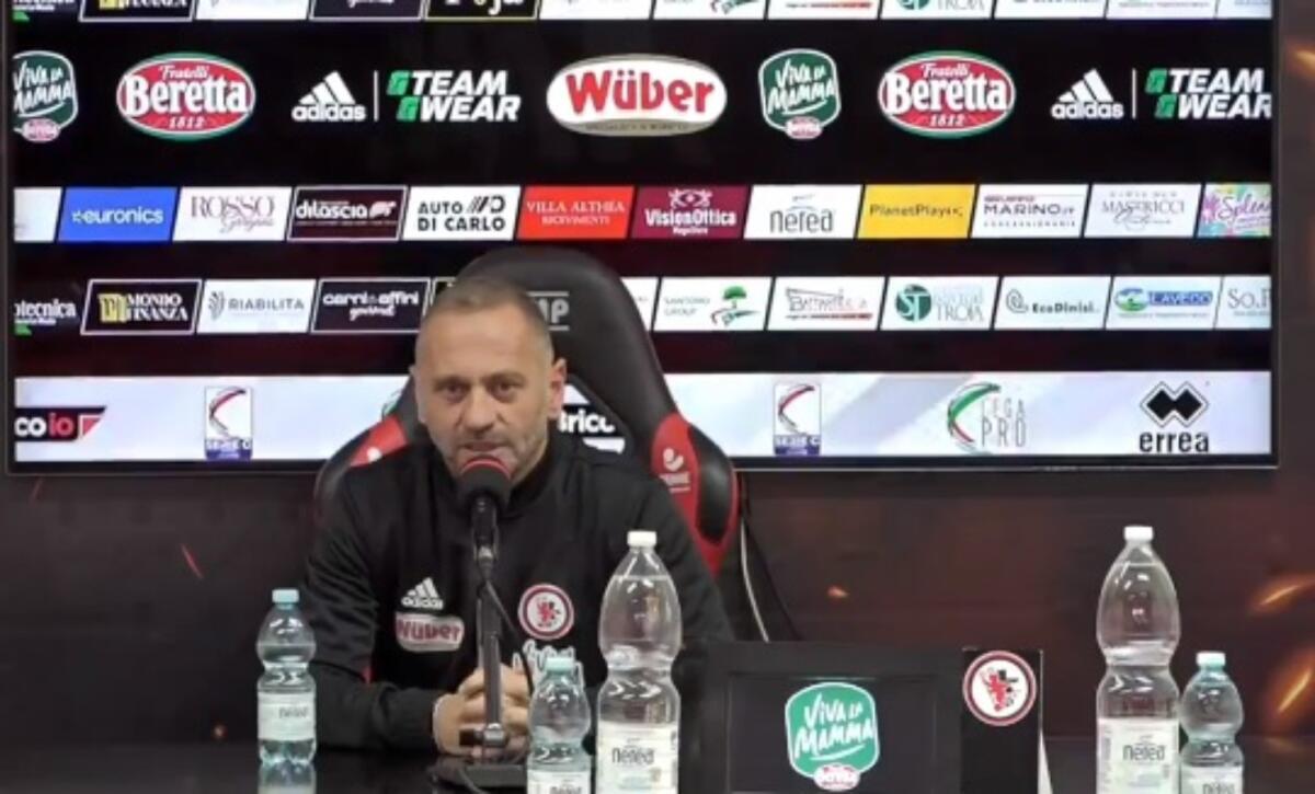 #CrotoneFoggia | Mister Gallo: "Conosciamo il valore del Crotone» - Foggia - Fabio Gallo