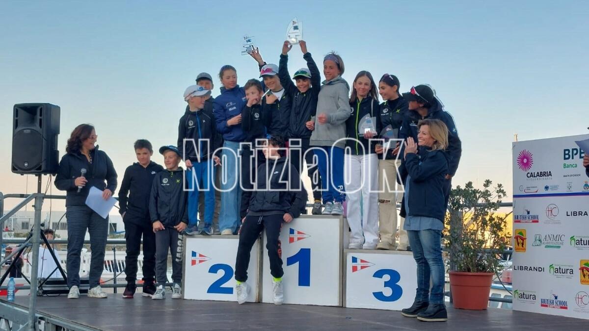 Vela - Una pioggia di trofei per i baby atleti della Carnival Race 2024 - 
