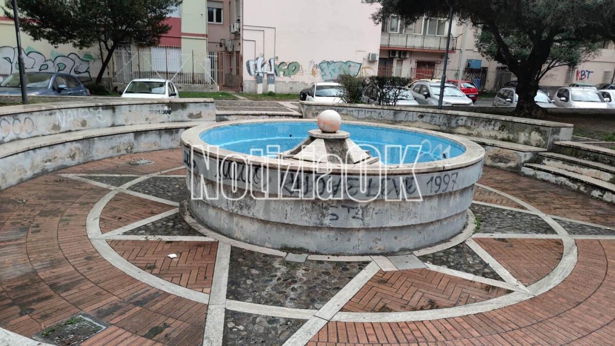 Crotone - Quartieri: Piazza Alcide de Gasperi, manca una vera valorizzazione - 