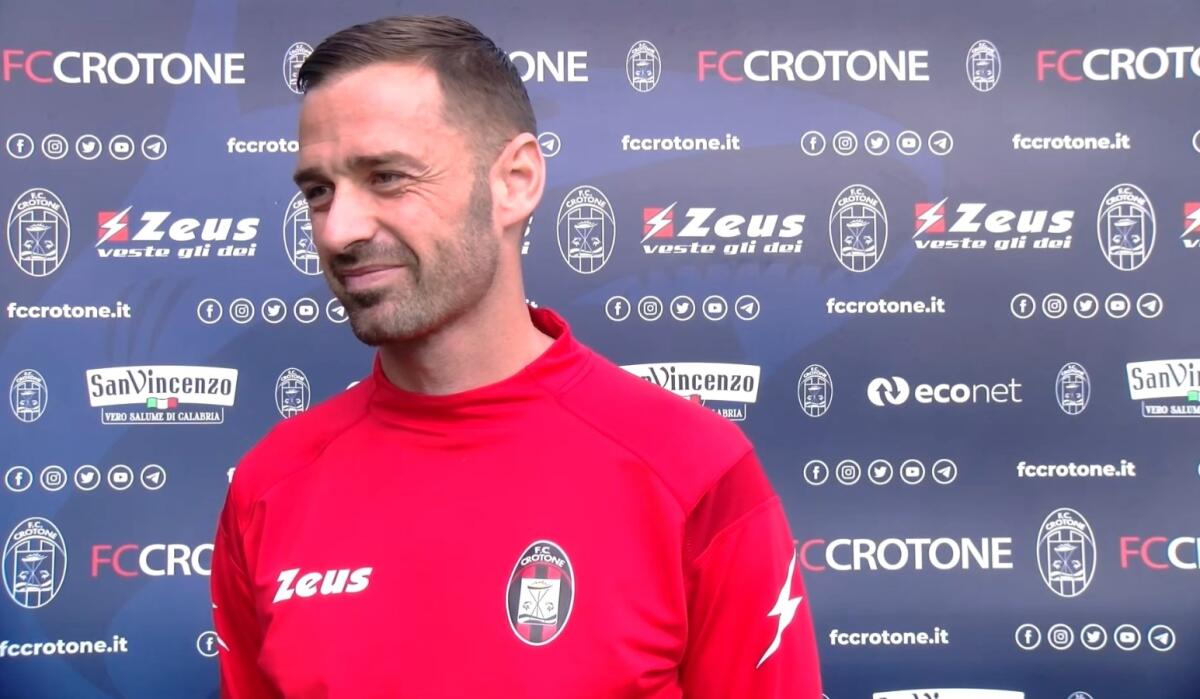 #PicernoCrotone | Gigliotti: "Gara difficile, sappiamo cosa dobbiamo fare" - 