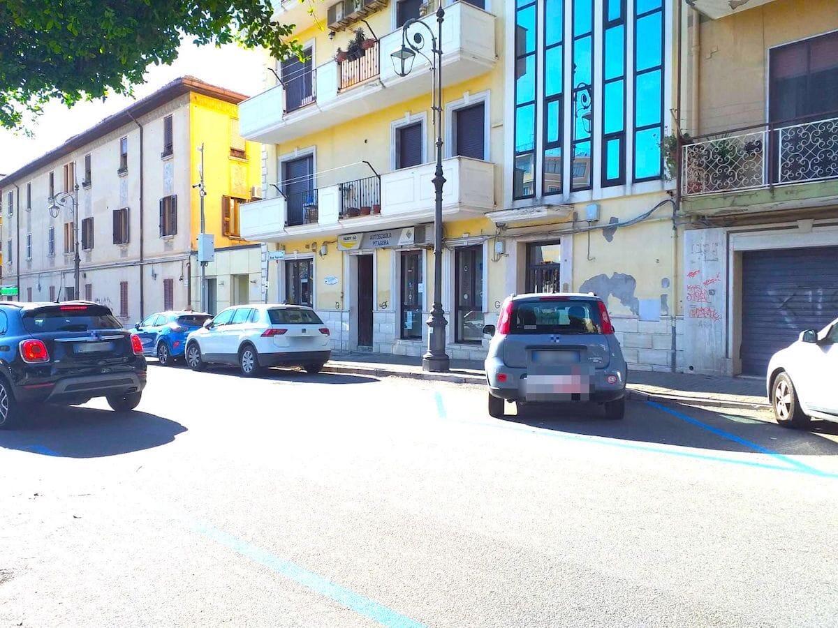 Crotone - Cavallo: "La passeggiata di via Poggioreale trasformata in parcheggio a pagamento" - 