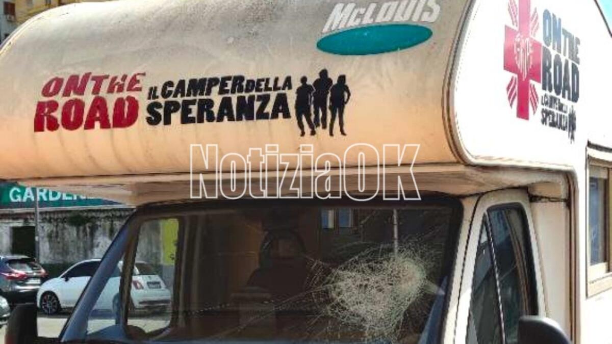 Crotone, i messaggi di solidarietà per On The Road - 