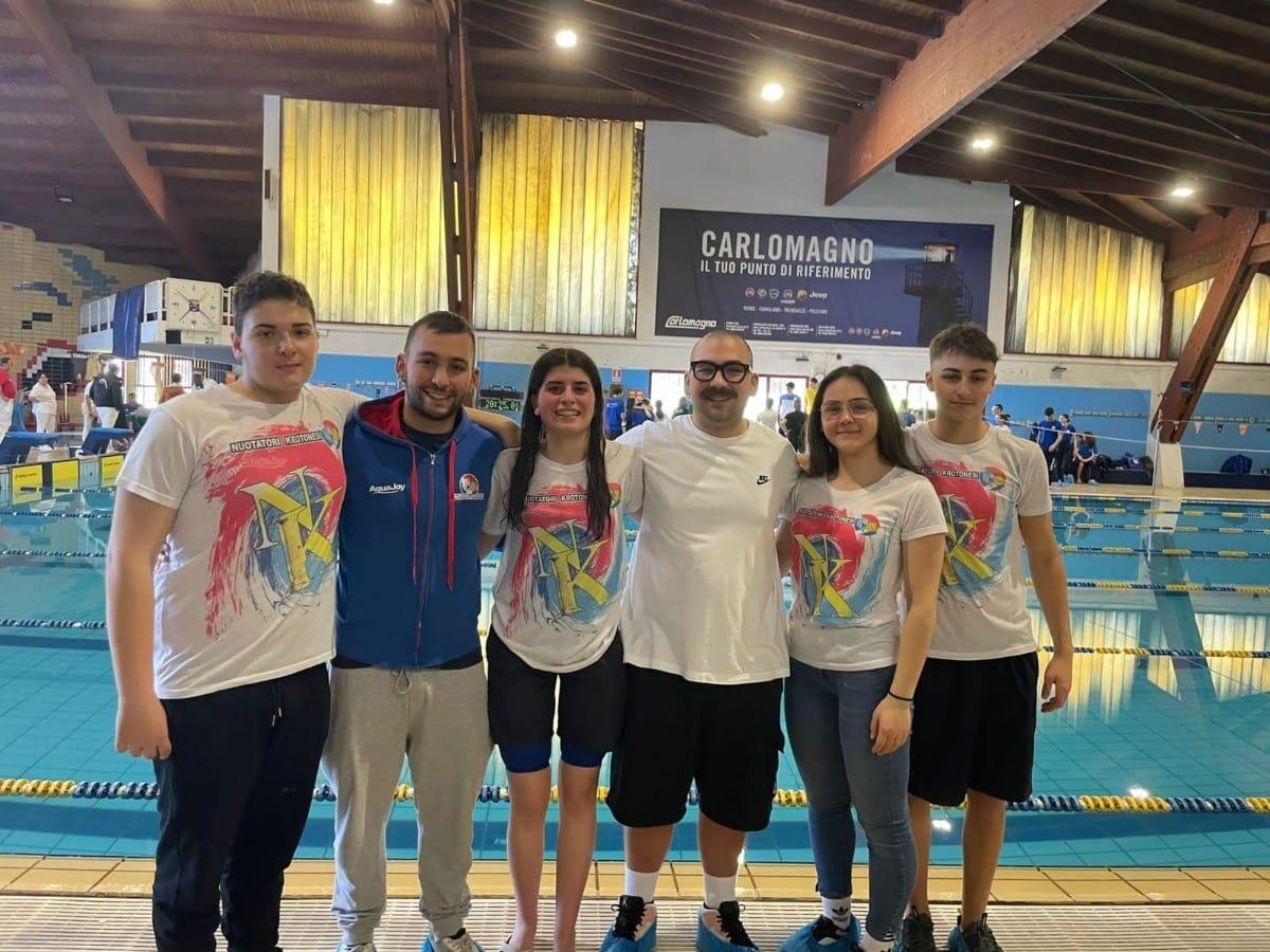 Nuotatorikrotonesi ai Campionati Regionali di Categoria Indoor 2023 - 