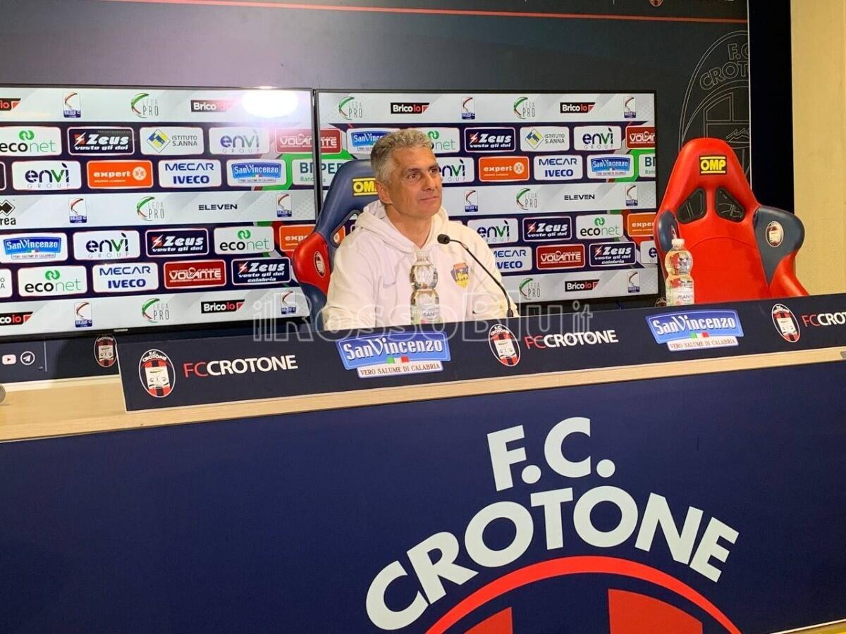 #CrotoneViterbese 3-2 | Mister Lopez: "Rammaricato per l'esito della gara" - 