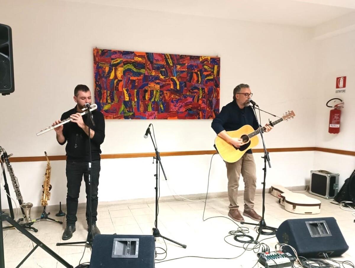 Dario Brunori al Centro Calabrese di Solidarietà: un concerto speciale ospiti speciali - 