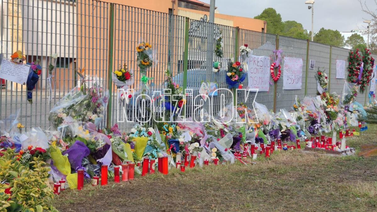 Crotone, il PalaMilone restituito al comune: un bambino seppellitto nel cimitero di Paola (CS) - 