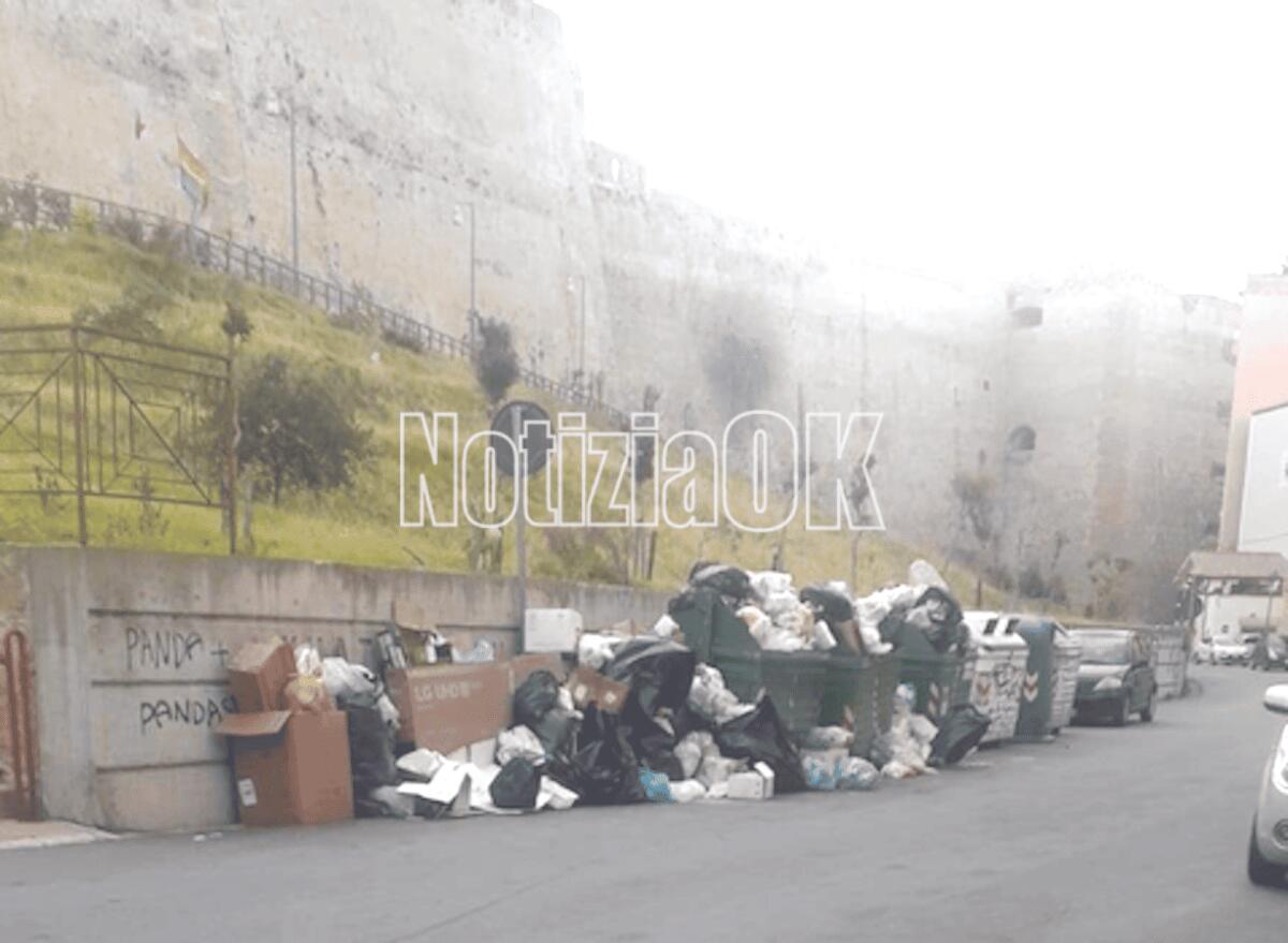 Crotone - Riprende il conferimento dei rifiuti a Ponticelli - 