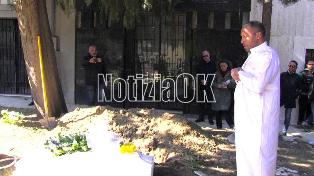 Crotone, il piccolo Alì "è figlio di questa umanità" - 