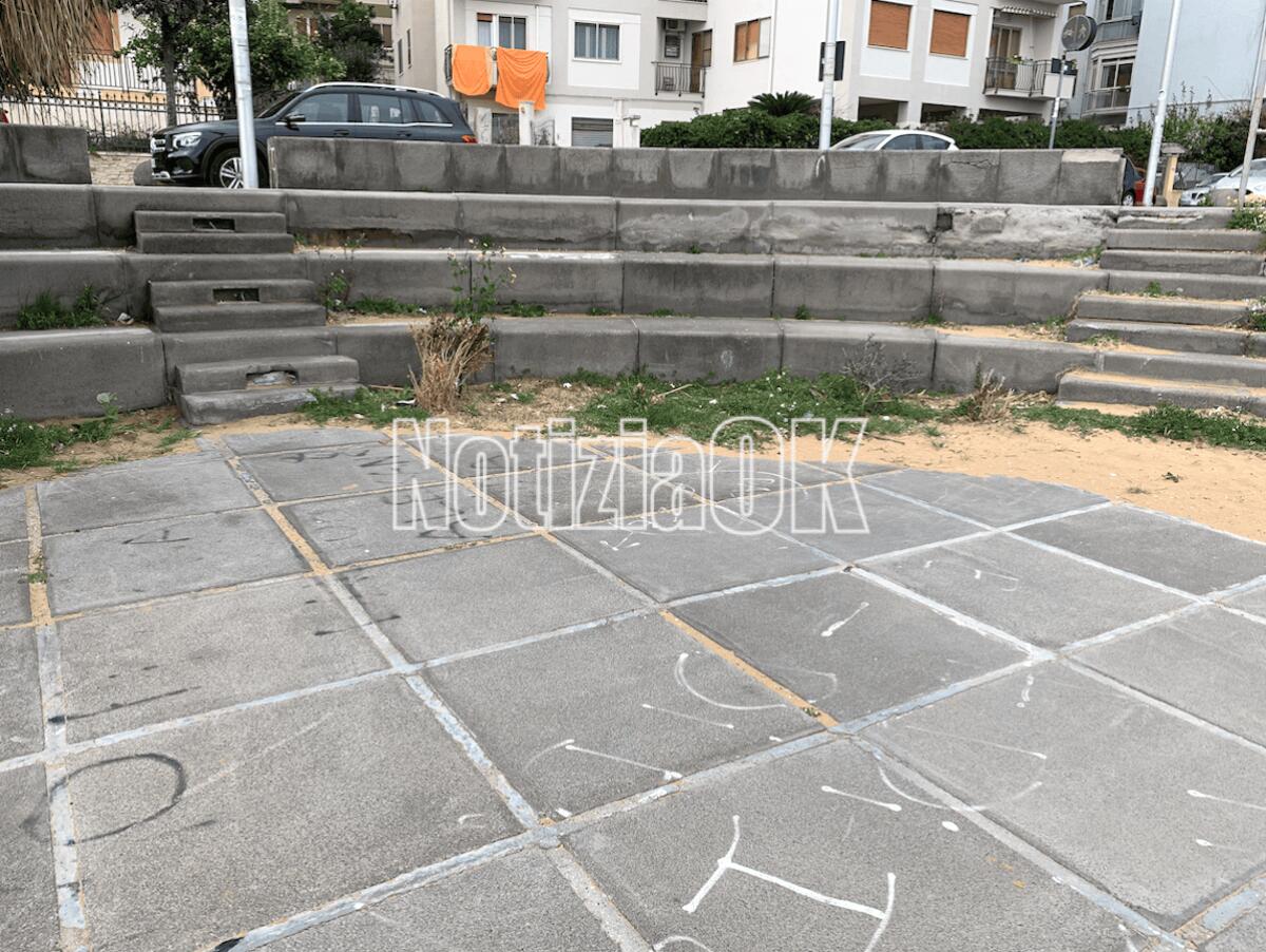 Sondaggio - Come valorizzare i piccoli anfiteatri sul lungomare? - 
