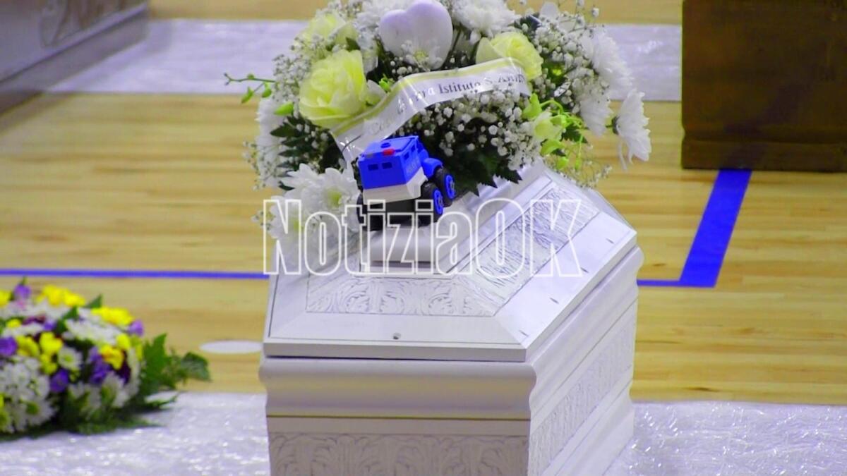 Crotone - Il piccolo Alì riposerà nel nostro cimitero: oggi il rito di sepoltura - 