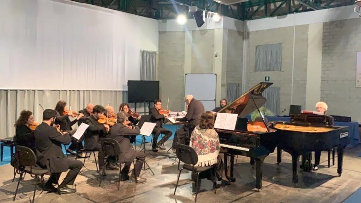 Crotone - Un altro tocco d'arte con la Beethoven Acam - 