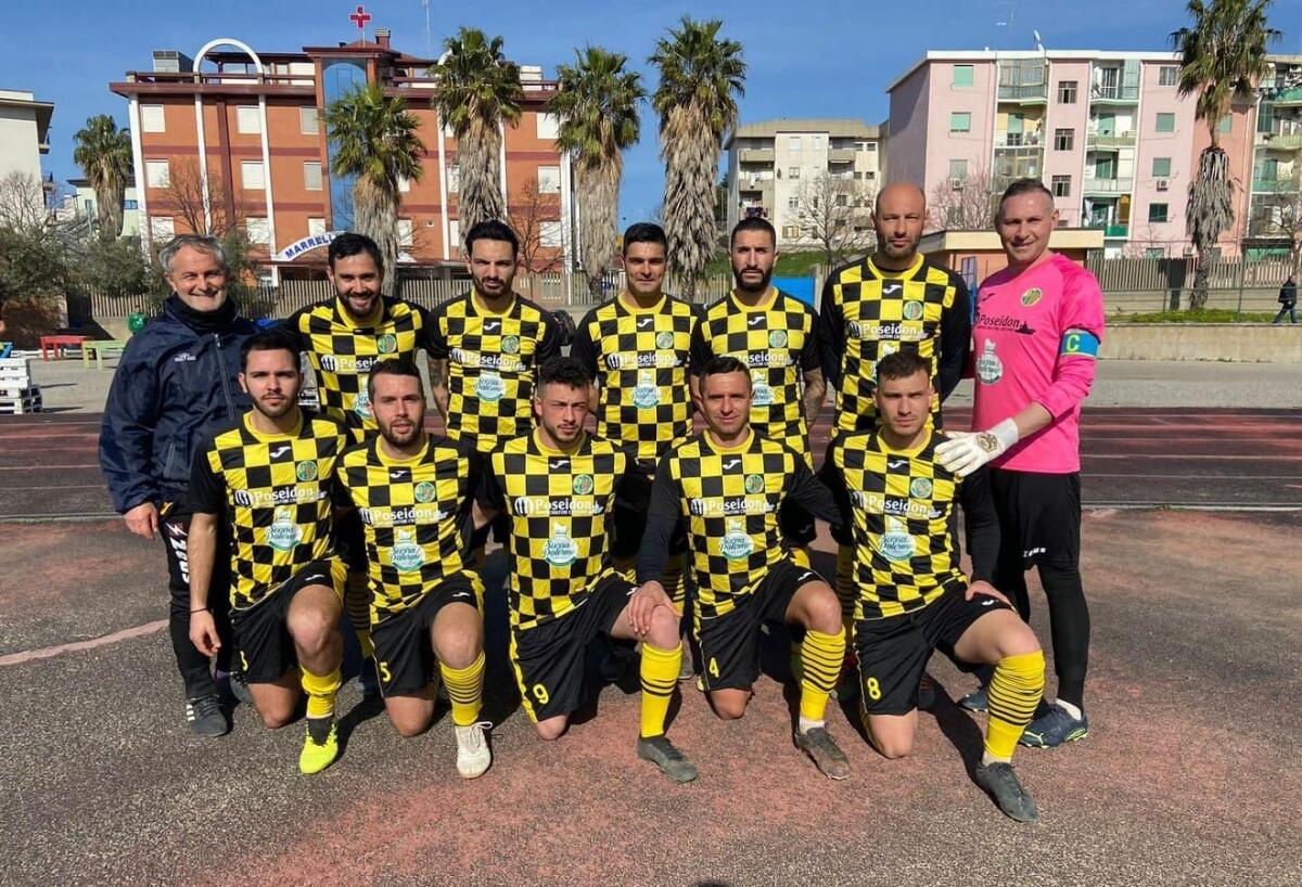 Prima Categoria - Il Real Fondo Gesù ipoteca la corsa promozione - 