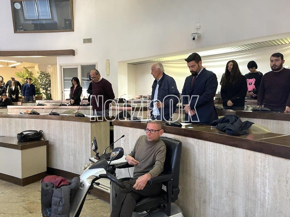 Naufragio di migranti, un minuto di silenzio nel Consiglio Comunale di Crotone - 