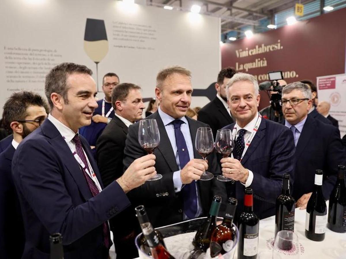 Calabria protagonista a Vinitaly e Agrifood & Sol - 