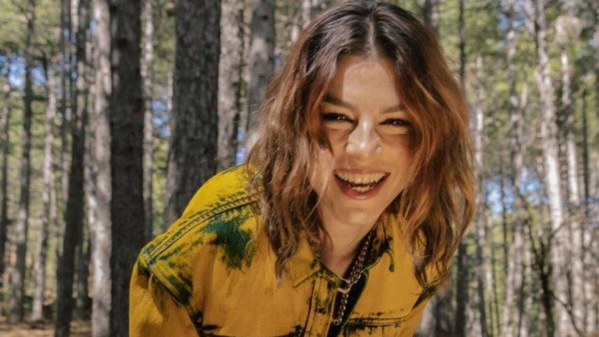 È “Mezzo Mondo” il nuovo singolo di Emma - 