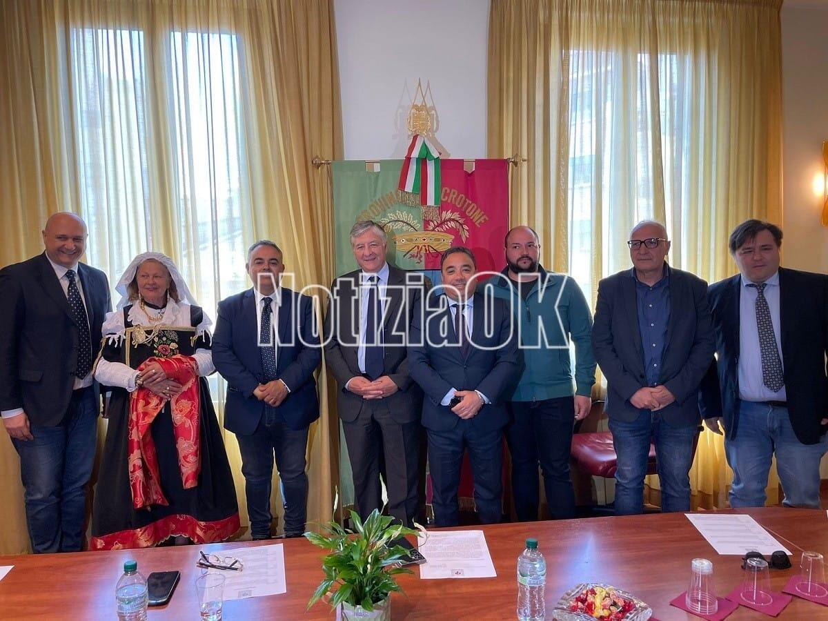 Crotone - I comuni dell'Arberia a lavoro per la grande giornata a Tirana - 