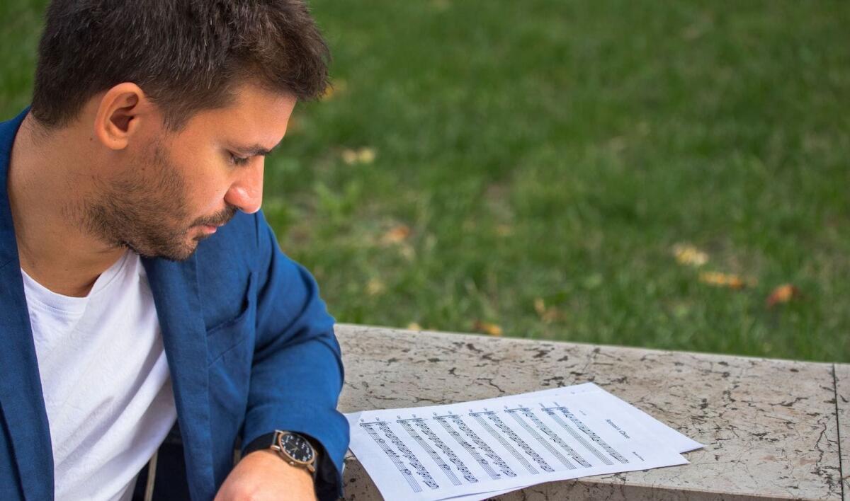 Nuova esperienza musicale per il chitarrista petilino Renato Caruso - 