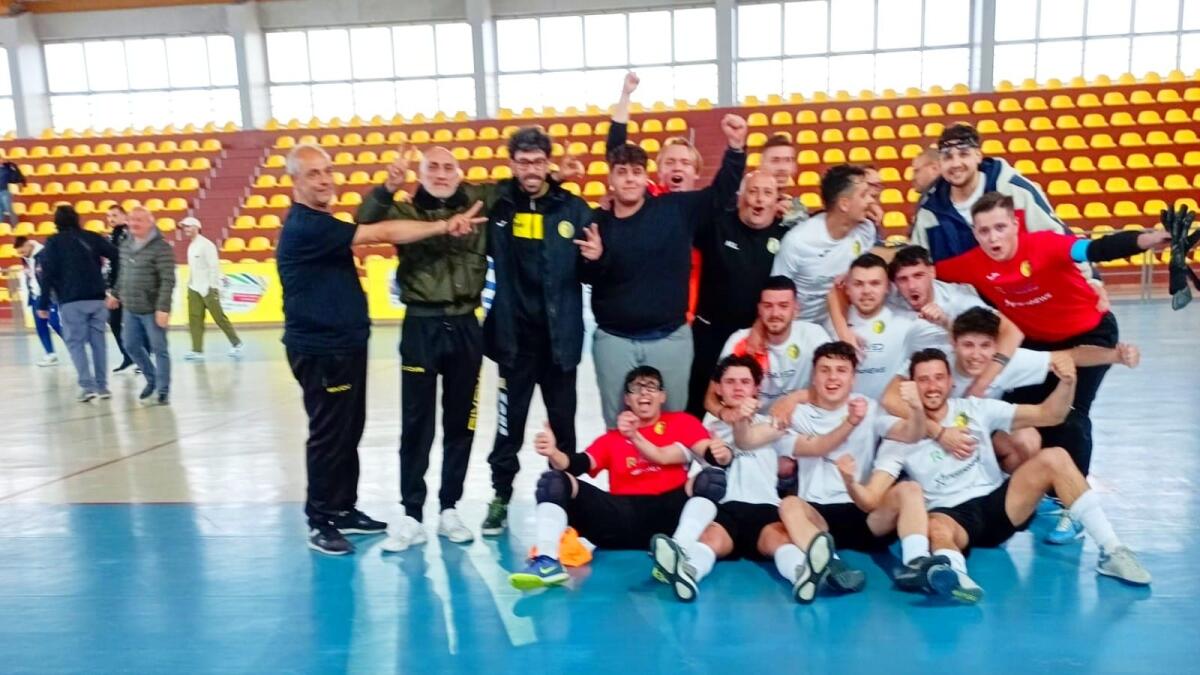 Calcio a 5 - La Futsal Kroton vince e va in finale play-off - 