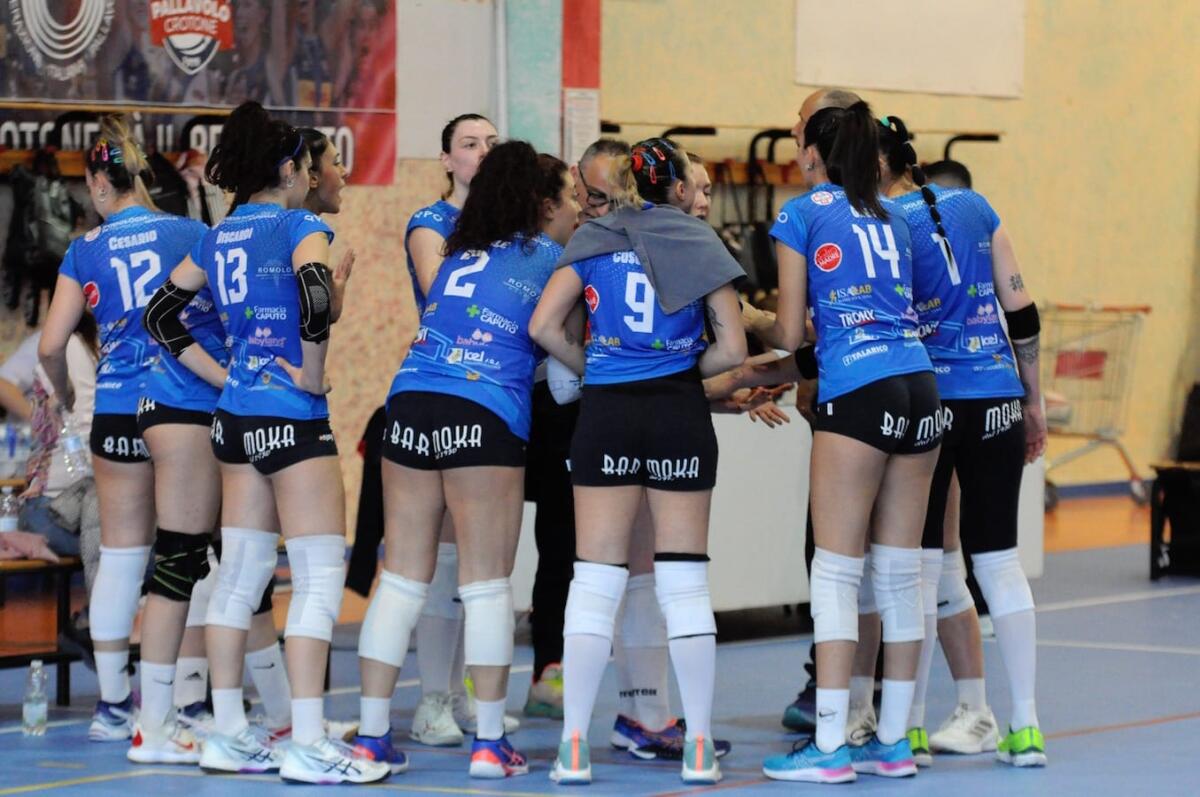 Crotone, riparte il campionato della Poseidon: occhi puntati alla sfida contro Ardens Comiso - 