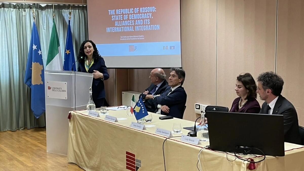 Con la visita della Presidente Vjosa Osmani-Sadriu si rafforza il legame tra Kosovo e Unical - 