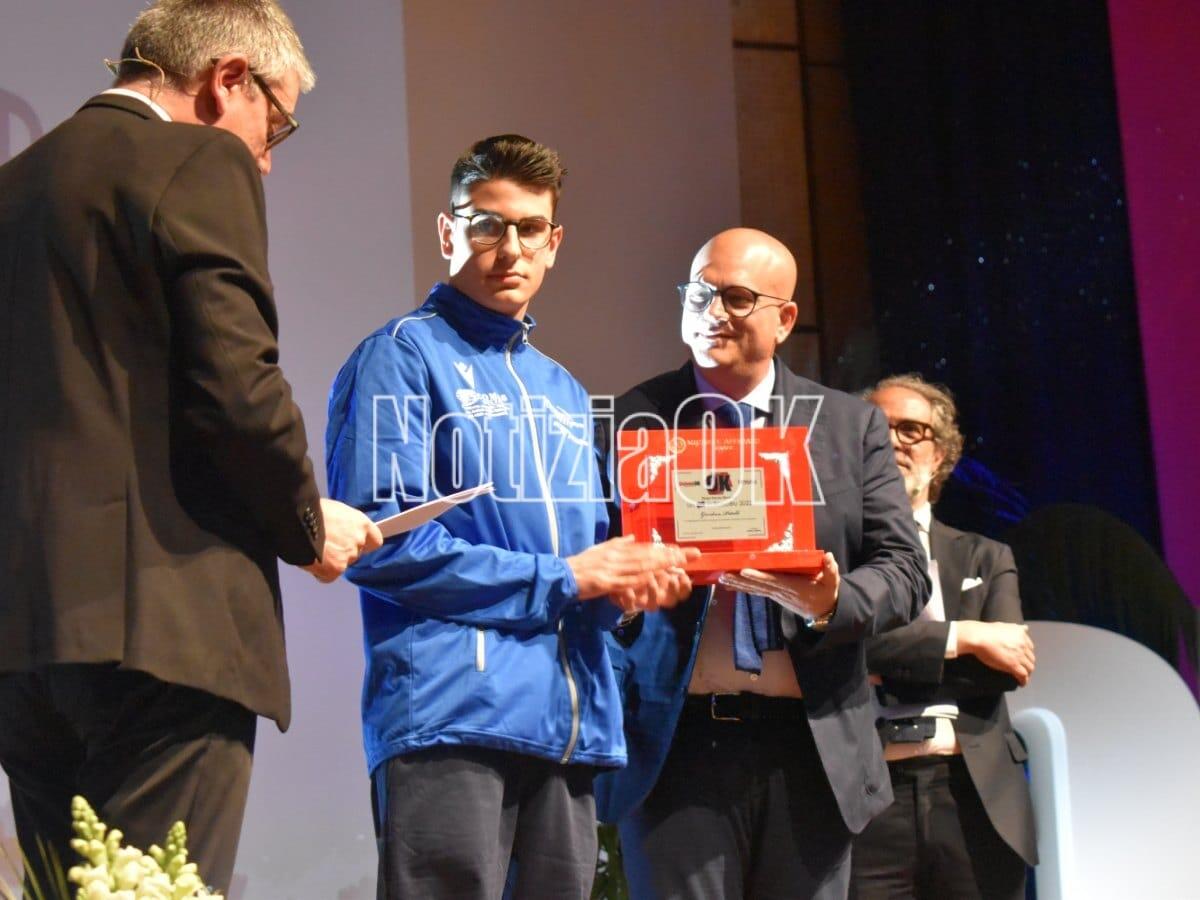 (VIDEO) Premio Peppino Messinetti al giovanissimo Gianluca Pittelli - 