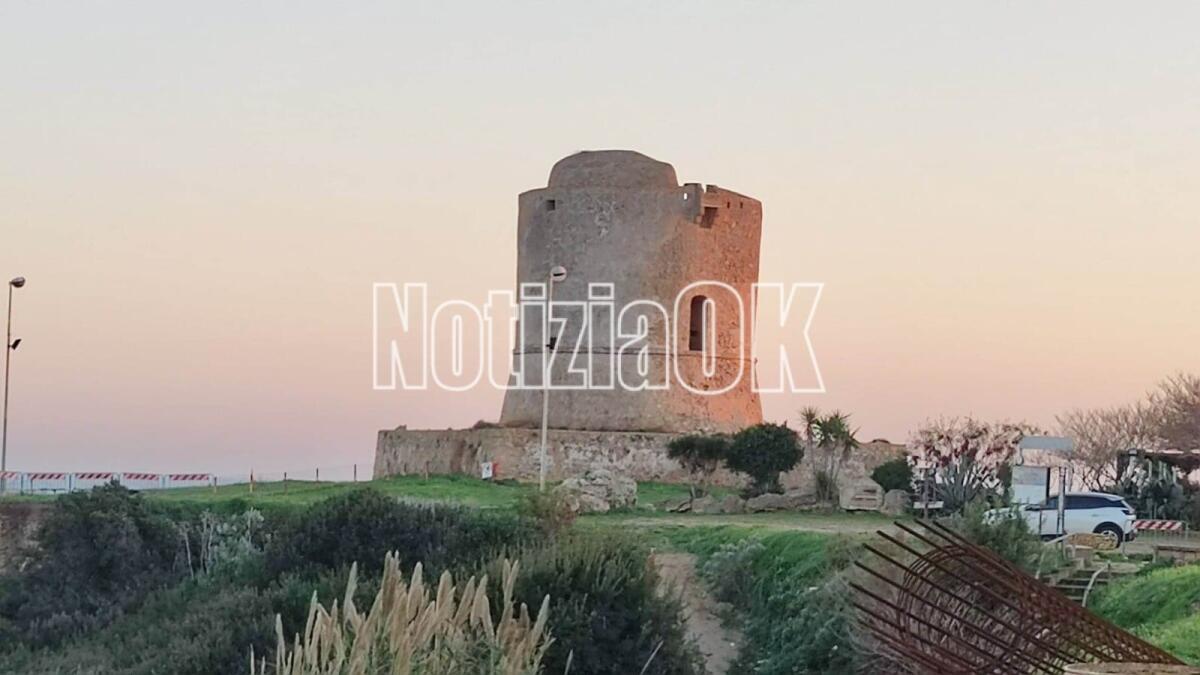 Isola di Capo Rizzuto, Torre Vecchia: parte l'ultimo step per la messa in sicurezza dell'antico monumento di difesa - 