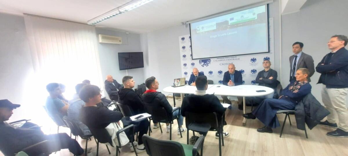 In Confcommercio incontro tra la F.I.M.A.A. e gli alunni dell’Istituto Pertini - Santoni - 