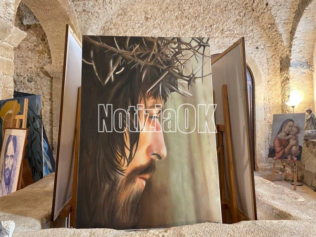 Crotone, l'arte degli studenti del Liceo Artistico risplende nella "Bellezza del Divino" - 